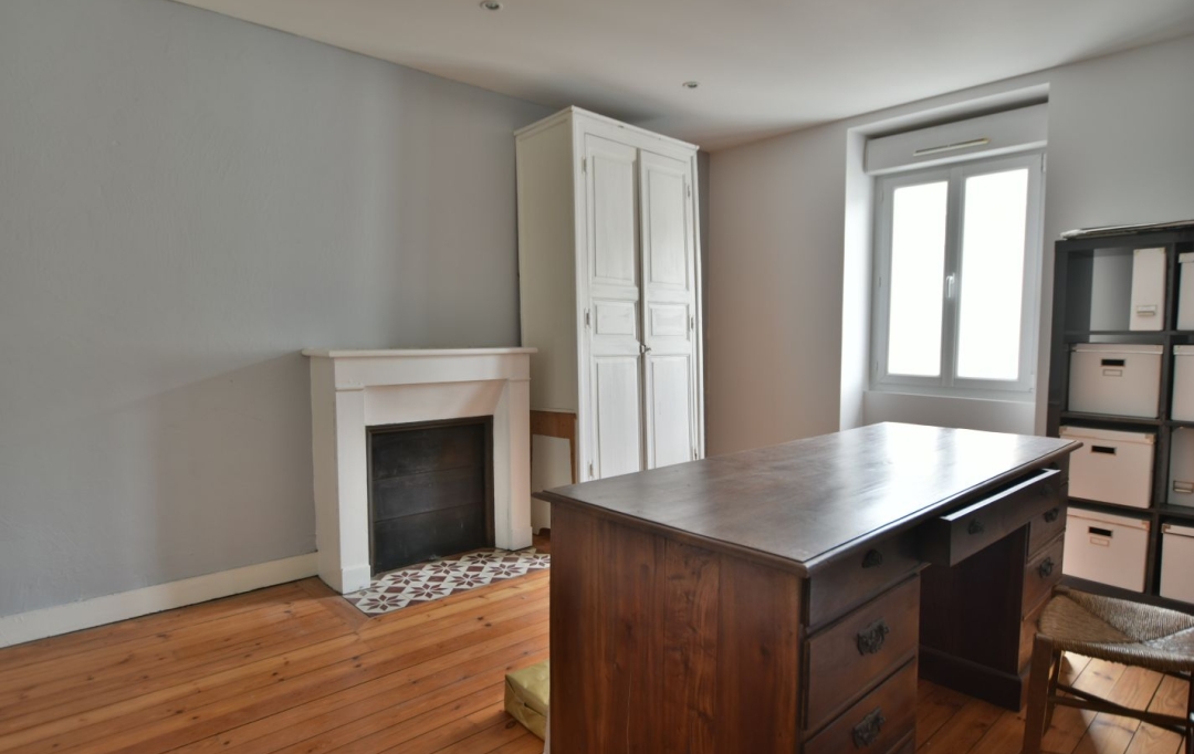 Agence Michel ROUIL : House | CHOLET (49300) | 210 m2 | 457 600 € 