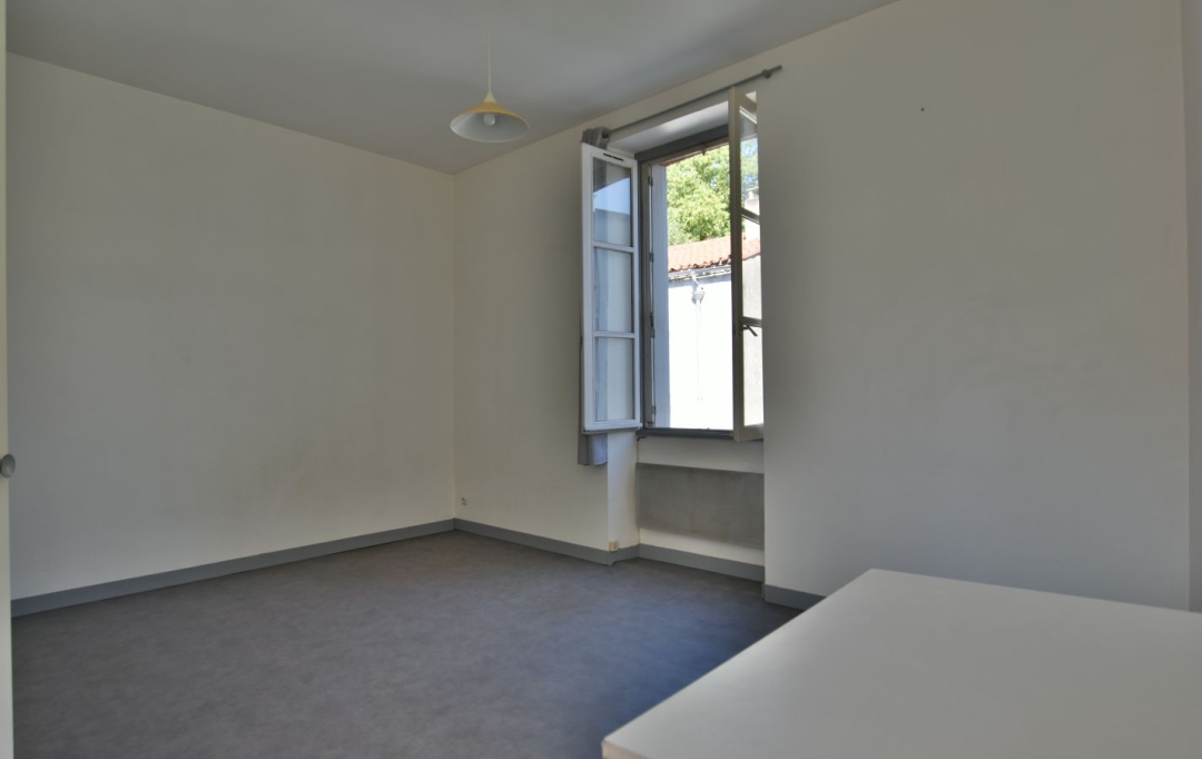 Agence Michel ROUIL : Appartement | CHOLET (49300) | 58 m2 | 121 900 € 