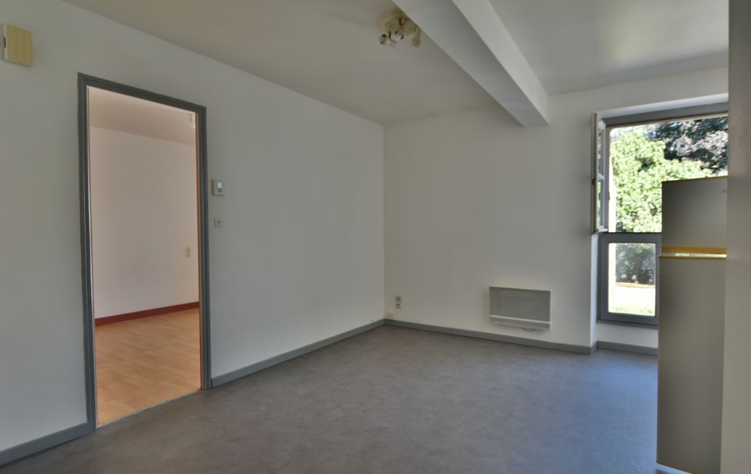 Agence Michel ROUIL : Appartement | CHOLET (49300) | 58 m2 | 121 900 € 