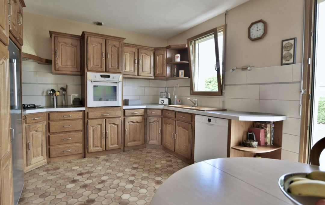 Agence Michel ROUIL : House | LE MAY-SUR-EVRE (49122) | 111 m2 | 234 500 € 