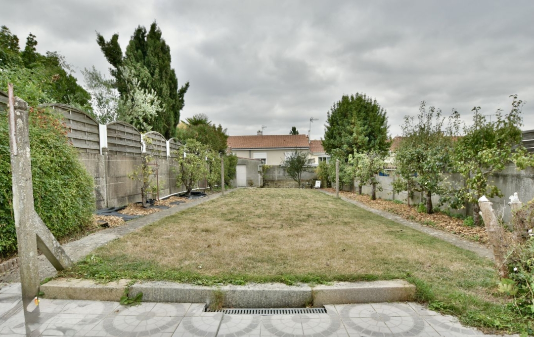Agence Michel ROUIL : House | CHOLET (49300) | 85 m2 | 176 500 € 