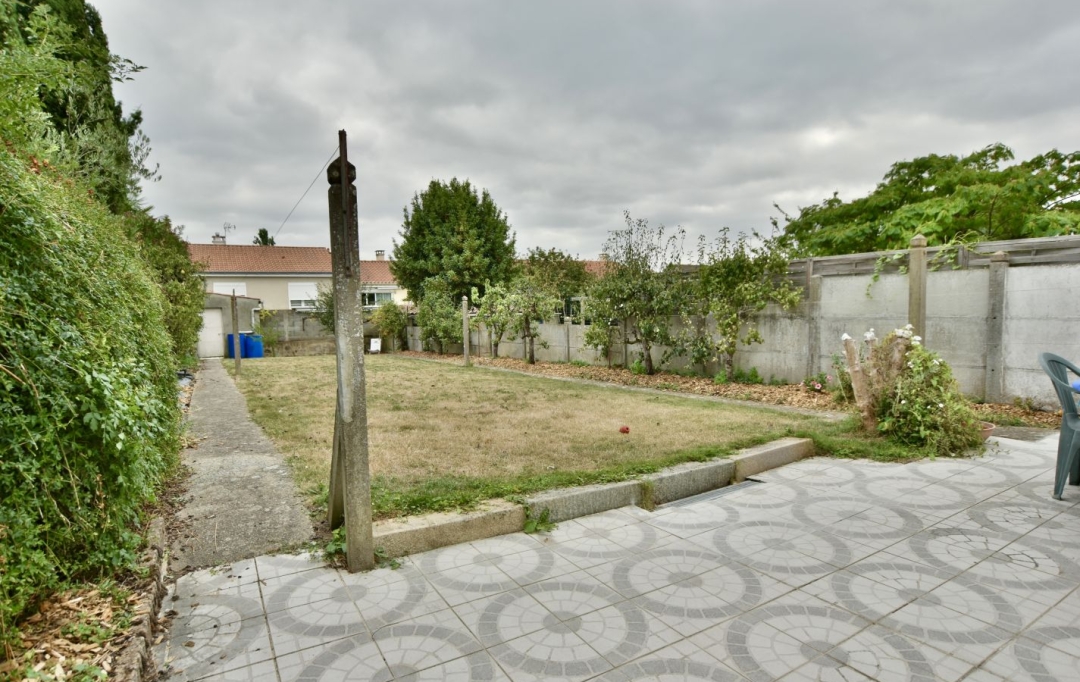 Agence Michel ROUIL : House | CHOLET (49300) | 85 m2 | 176 500 € 