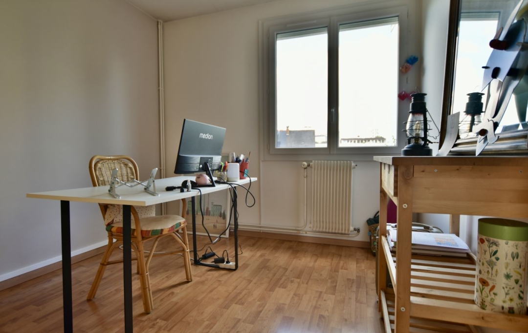 Agence Michel ROUIL : Autres | CHOLET (49300) | 65 m2 | 132 500 € 