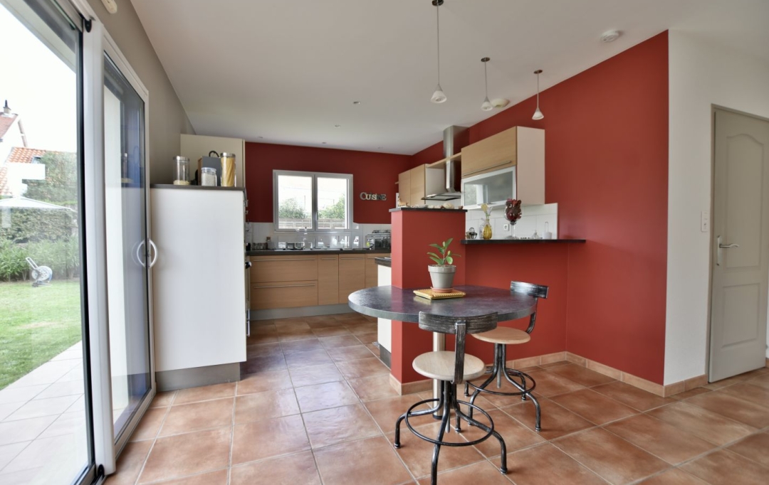 Agence Michel ROUIL : House | CHOLET (49300) | 144 m2 | 343 200 € 