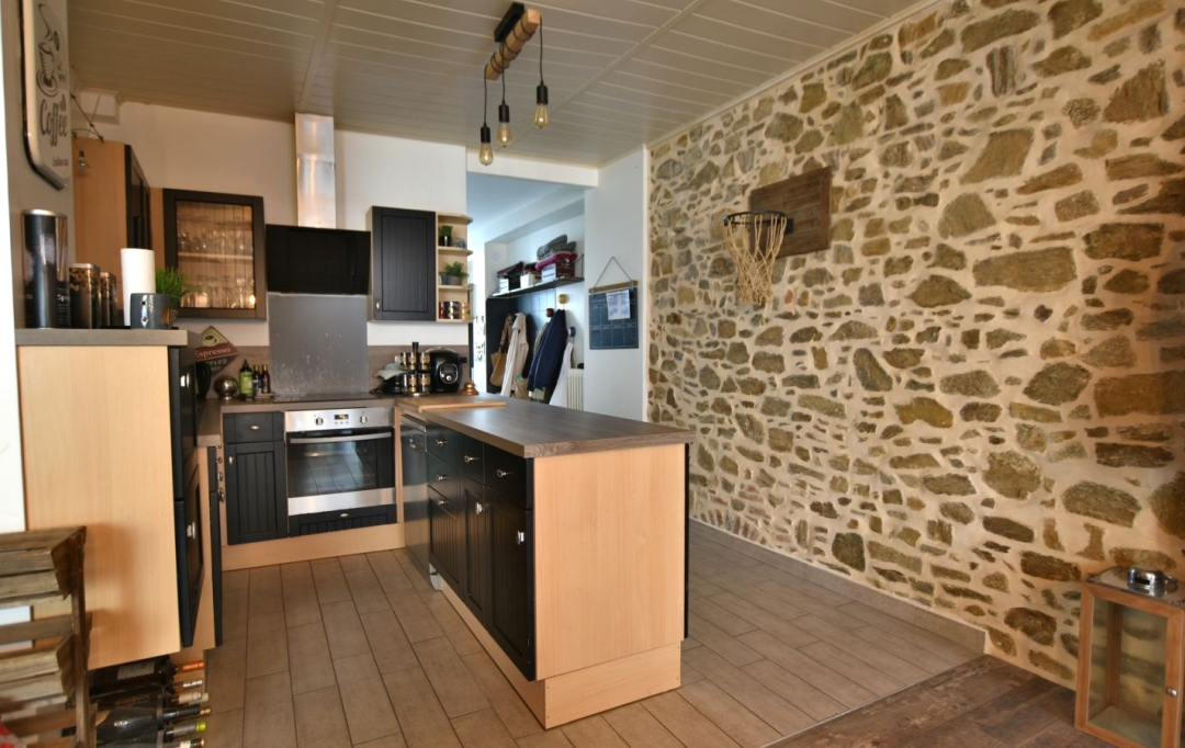 Agence Michel ROUIL : Maison / Villa | CHOLET (49300) | 157 m2 | 272 900 € 