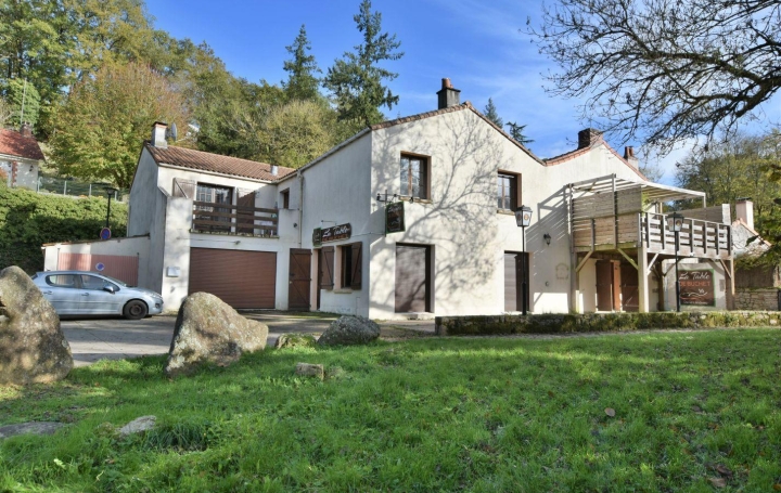 Agence Michel ROUIL : Maison / Villa | CHOLET (49300) | 270 m2 | 199 900 € 