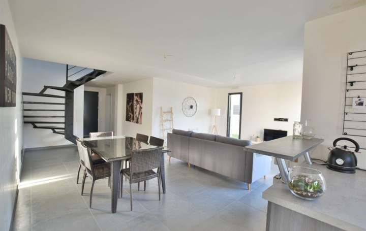 Agence Michel ROUIL : Maison / Villa | LA TESSOUALLE (49280) | 120 m2 | 343 200 € 