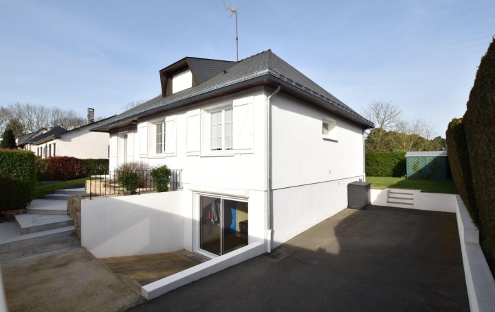  Agence Michel ROUIL Maison / Villa | CHOLET (49300) | 170 m2 | 343 200 € 