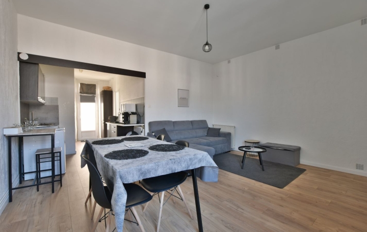Maison CHOLET 70 m2 156 600 € Maison CHOLET 70 m2 156 600 €