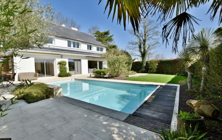  Agence Michel ROUIL Maison / Villa | CHOLET (49300) | 220 m2 | 551 200 € 