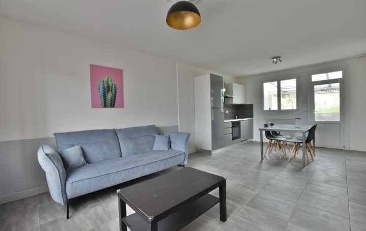 Maison CHOLET 76 m2 186 900 € Maison CHOLET 76 m2 186 900 €