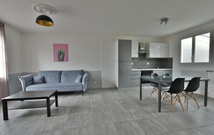 Maison CHOLET 76 m2 186 900 € Maison CHOLET 76 m2 186 900 €