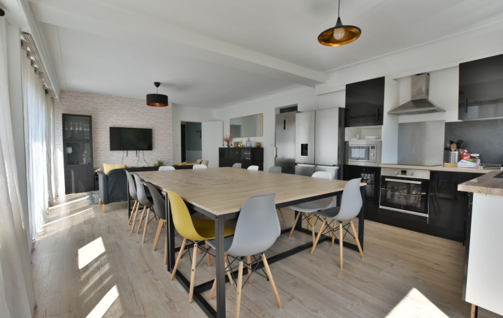  Agence Michel ROUIL Maison / Villa | CHOLET (49300) | 182 m2 | 426 400 € 